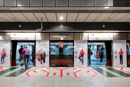 Outside the city-centre, the Embark on Your Journey as Citizen Ambassador initiative took to Singapore's heartlands at Kent Ridge and Bishan SMRT stations.