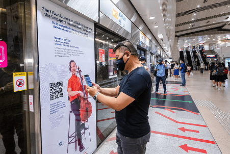 Commuters can scan the QR codes and read the stories or watch the videos of the Citizen Ambassadors. 