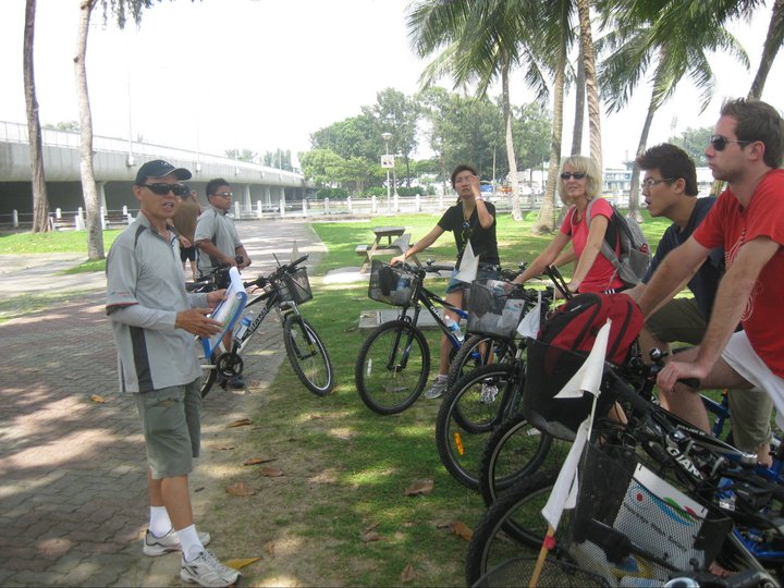 Xpats Connect! Cycling Tour