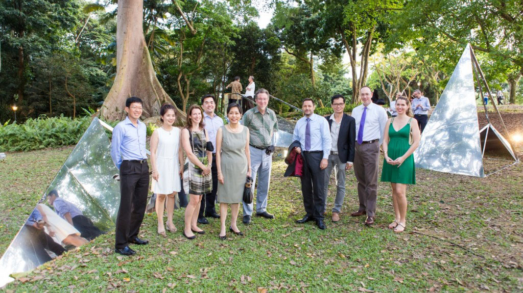 The team behind SIF-BC AiRx 2013/2014, at the premiere of Angles of Incidence, Singapore Botanic Gardens. (From left: Mr Tan Chong Lee, Assist CEO(CDS) of National Parks Board, Ms Jean Tan, Executive Director of SIF, Ms Tolla Sloane, Curator and Project Manager, Mr David Chong, SIF Governor, Ms Euleen Goh, SIF Chairman, Dr Nigel Taylor, Director of the Singapore Botanic Gardens, Mr Roland Davies, Director of BC, Singaporean artist-architect Randy Chan, H.E. Antony Phillipson, British High Commis
