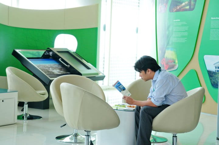 Singapore Insights: Info-comm Technology