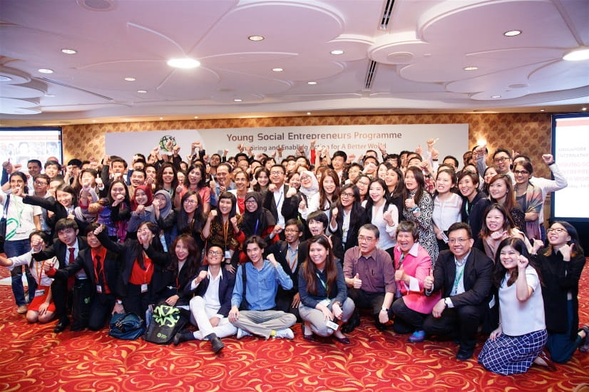 YSE 2016 workshop participants, SIF Chairman Ambassador Ong Keng Yong, Indonesian Ambassador to Singapore H.E. Ngurah Swajaya, judges, alumni and the SIF team joining YSE 2016 network of young changemakers.