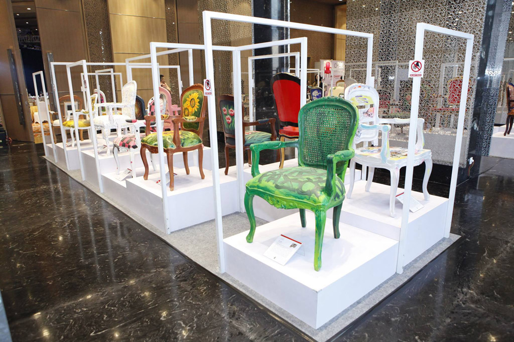 55 chairs by Indonesian and Singaporean artists on display at the Chairity Evening.