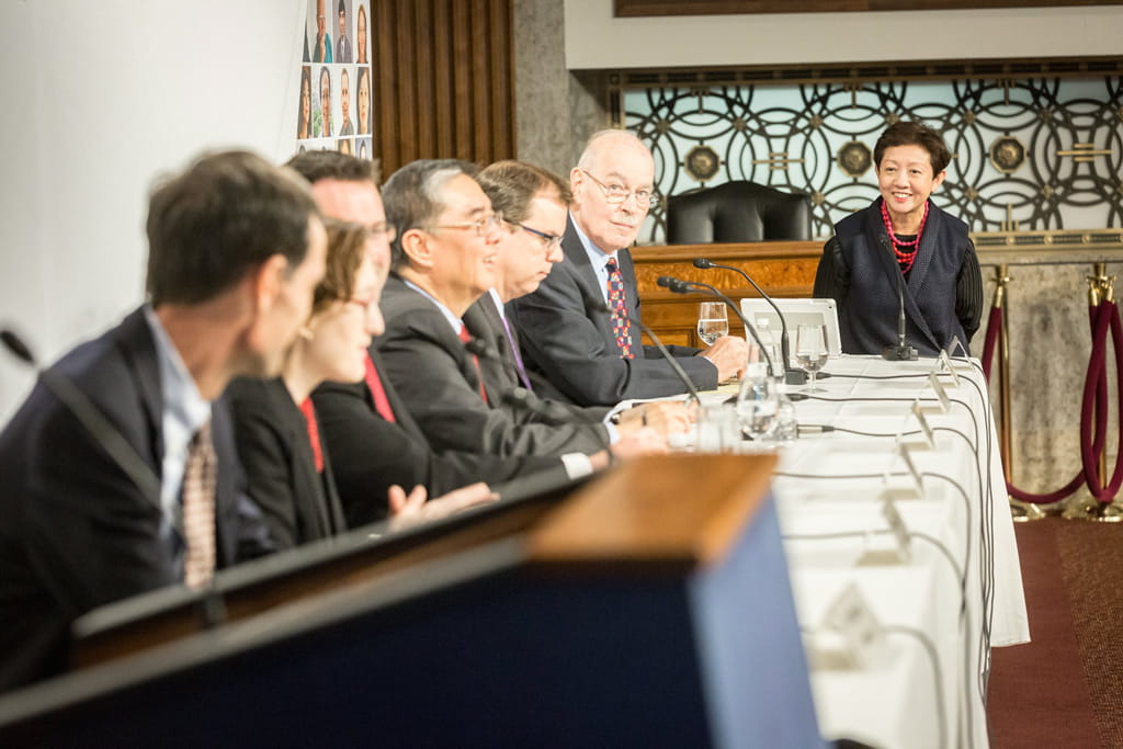 The dialogue session was moderated by SIF governor Ms Jennifer Lewis.