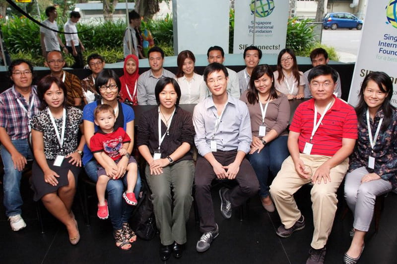 Programme alumni from 11 countries were given a welcome reception at the Blackbird Café