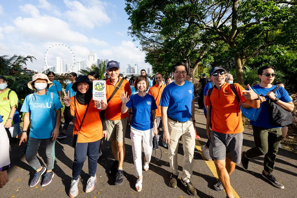  international community or Friends of Singapore participate in the 1.8km 'Walk for Water'