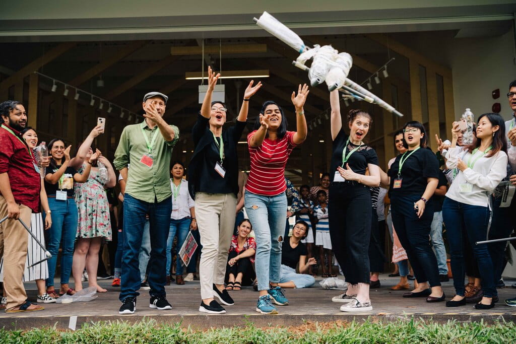 “Arts through Play!” rocket launch activity conducted by Playeum allowed Fellows to experience creative and artful play and discover creative possibilities in designing projects for children. The Executive Director of Playeum Charlotte Goh is also an A4G Fellow (2018).