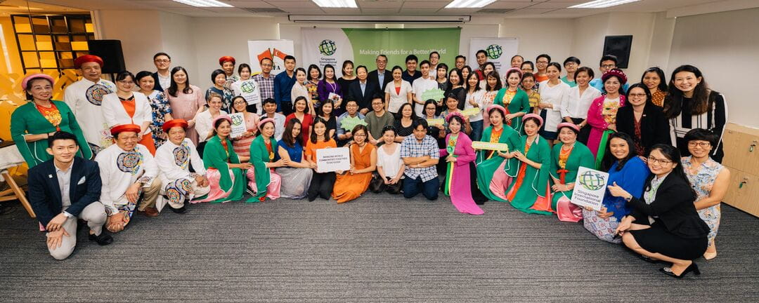 Singaporean and Vietnamese communities gather at SIF Connects! Hanoi, rekindling ties while celebrating enduring friendships built over 25 years of collaboration.
