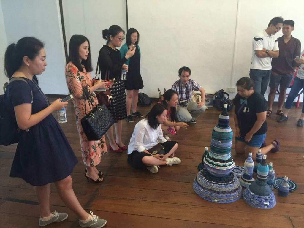 Engaging the Singaporean artists from SIF’s Sino-Singapore Art of Sustainability project through dialogue about leveraging arts to promote sustainable urban living.