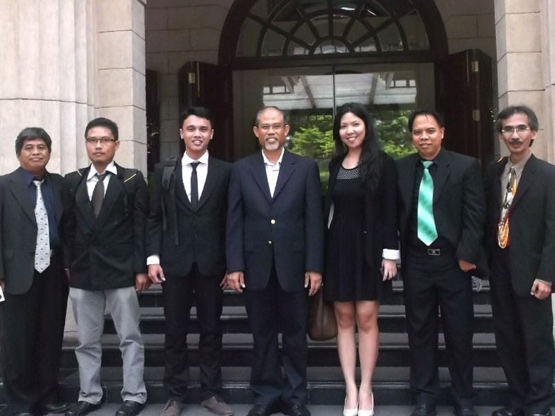 One of the highlights for the senior journalists from Indonesia was an informal Bahasa-English dialogue with Singapore's Senior Minister of State, Ministry of Foreign Affairs, Mr Masagos Zulkifli (center).